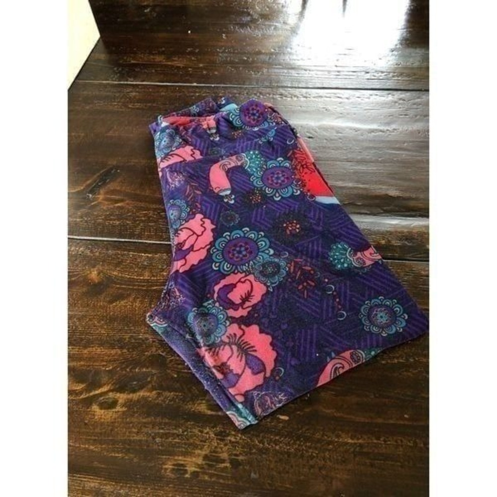 Lularoe TC Flower Leggings